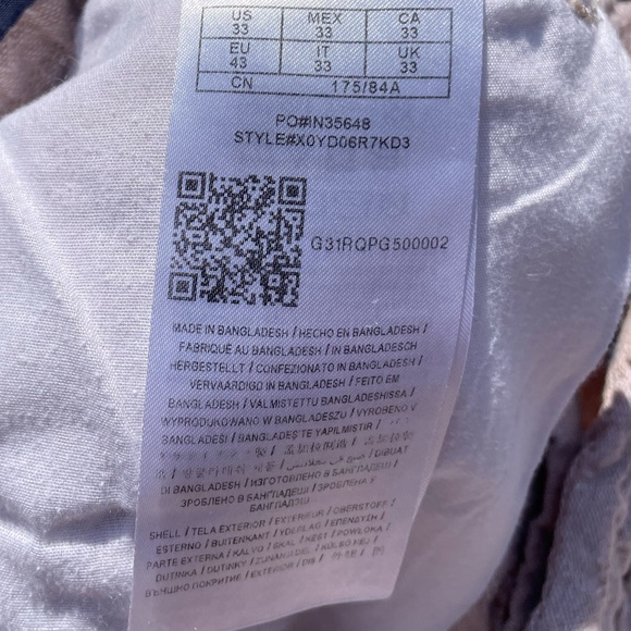 Tan Guess Short (33) - Picture 7 of 7